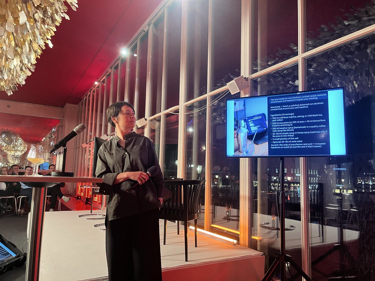 smithbarryc's tweet image. AI v HumanTuring Test by Ophelia Deroy at Residenz Theater in Munich. Chat GPT &amp;amp; mixologists, Susan Ann McKenzie &amp;amp; Philipp Froehlich given ingredients to create cocktails and had to explain their reasoning. We tried them. AI cocktails lacked balance. They don’t taste as they go!