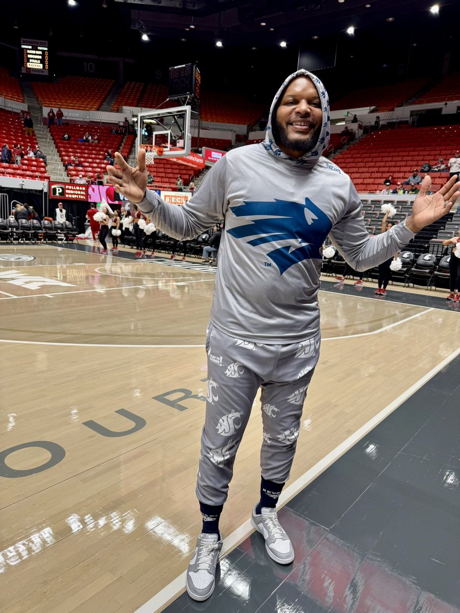 Mike Stefansson tweet media