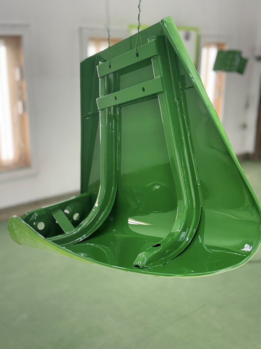 ScanlanTractor's tweet image. A little more happening on the 2510