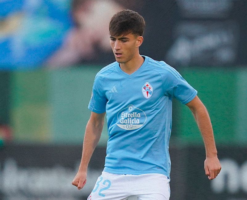 Javi Rodríguez vs Real Madrid:

37 passes
97% pass accuracy
2/2 tackles won
2 interceptions
4 clearances
1 blocked shot
1/1 aerial duel won
2/3 ground duels won

A superb performance from the 22-year-old Celta academy graduate. Such a superb centre-back and right-back hybrid. 🔵