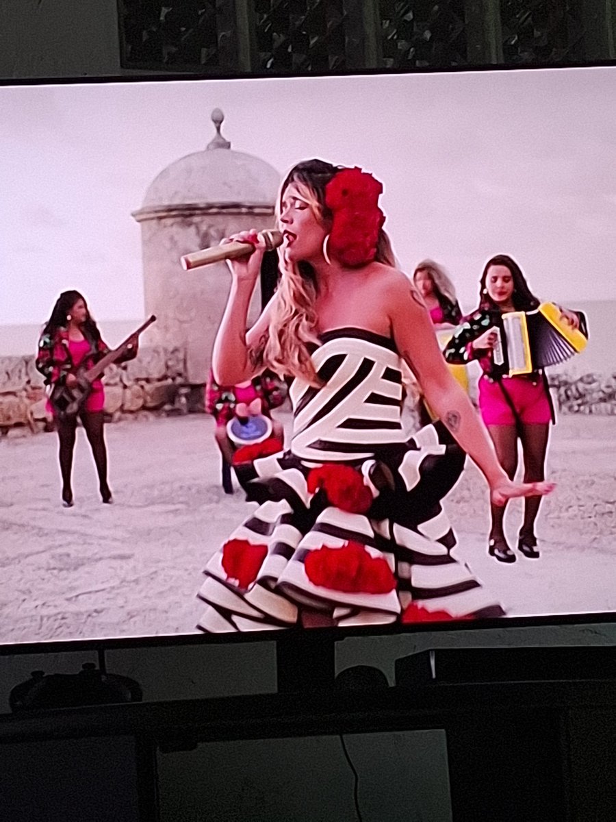 Quetzalli Corchado ☮️ tweet media