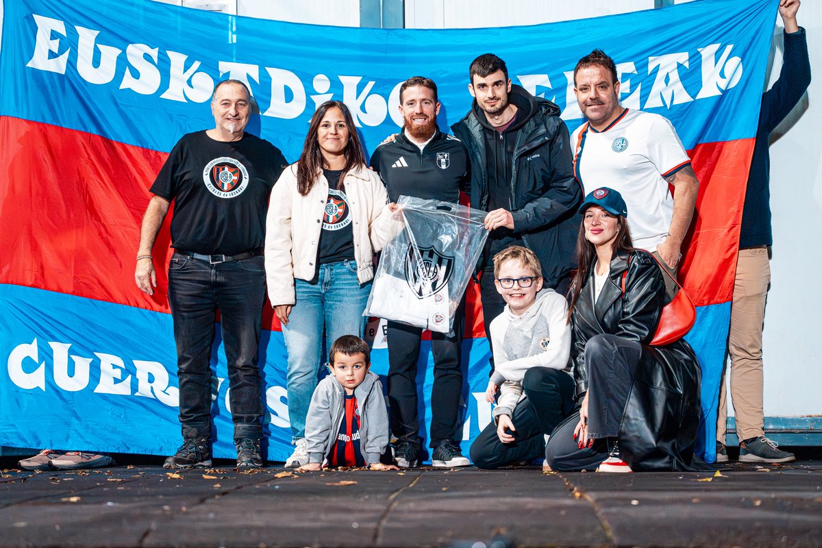 CD DERIO tweet media