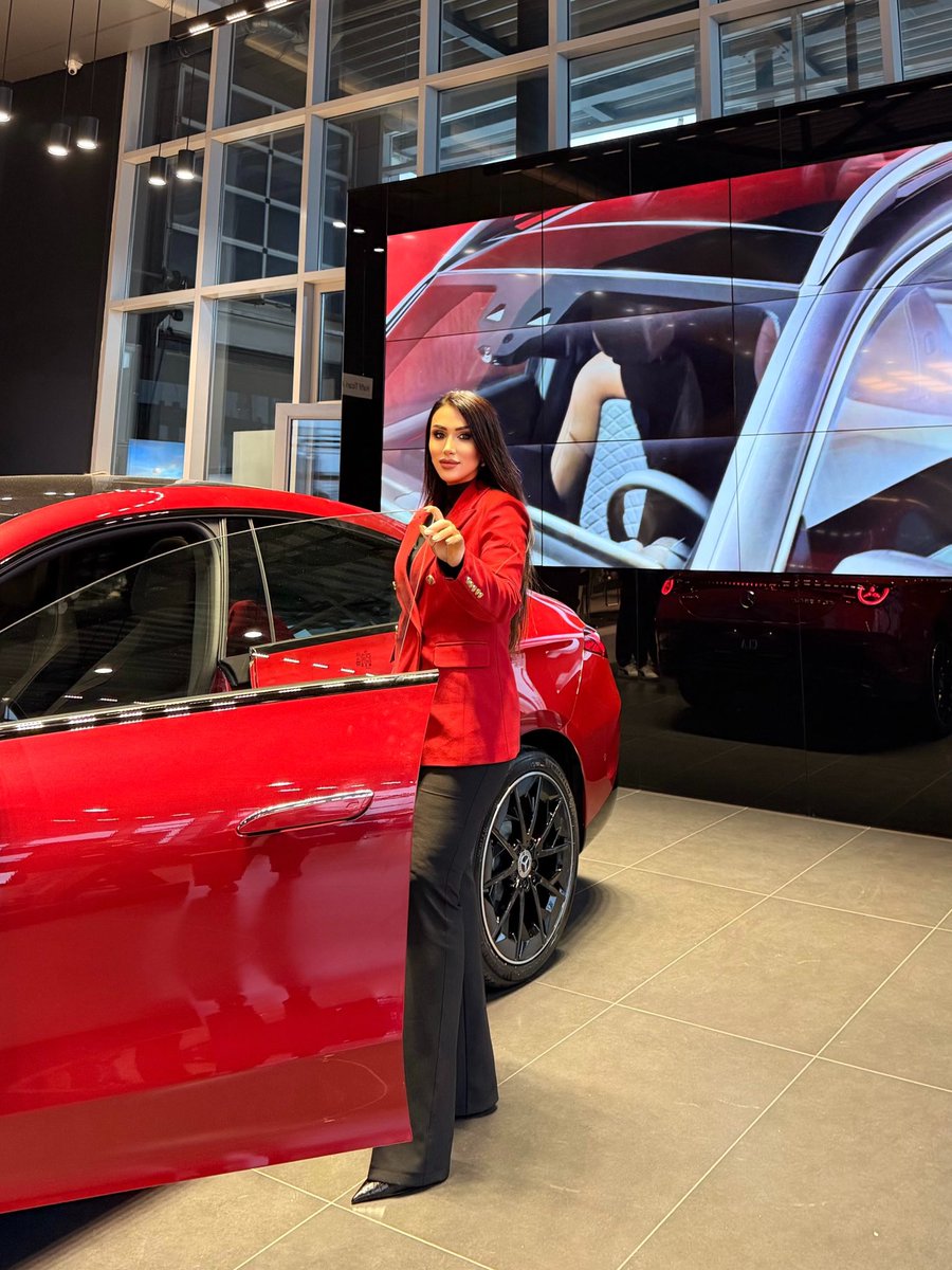 dilanbinici72's tweet photo. #mercedesbenz
#mercedeslaunch✨
@GelecekOtomotiv
#Diyarbakır
#batman https://t.co/azPyC2L35c
