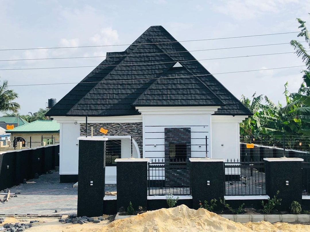 NewAge_Nigeria's tweet image. 🤭😱

₦45M will build this 3bed! 🏡