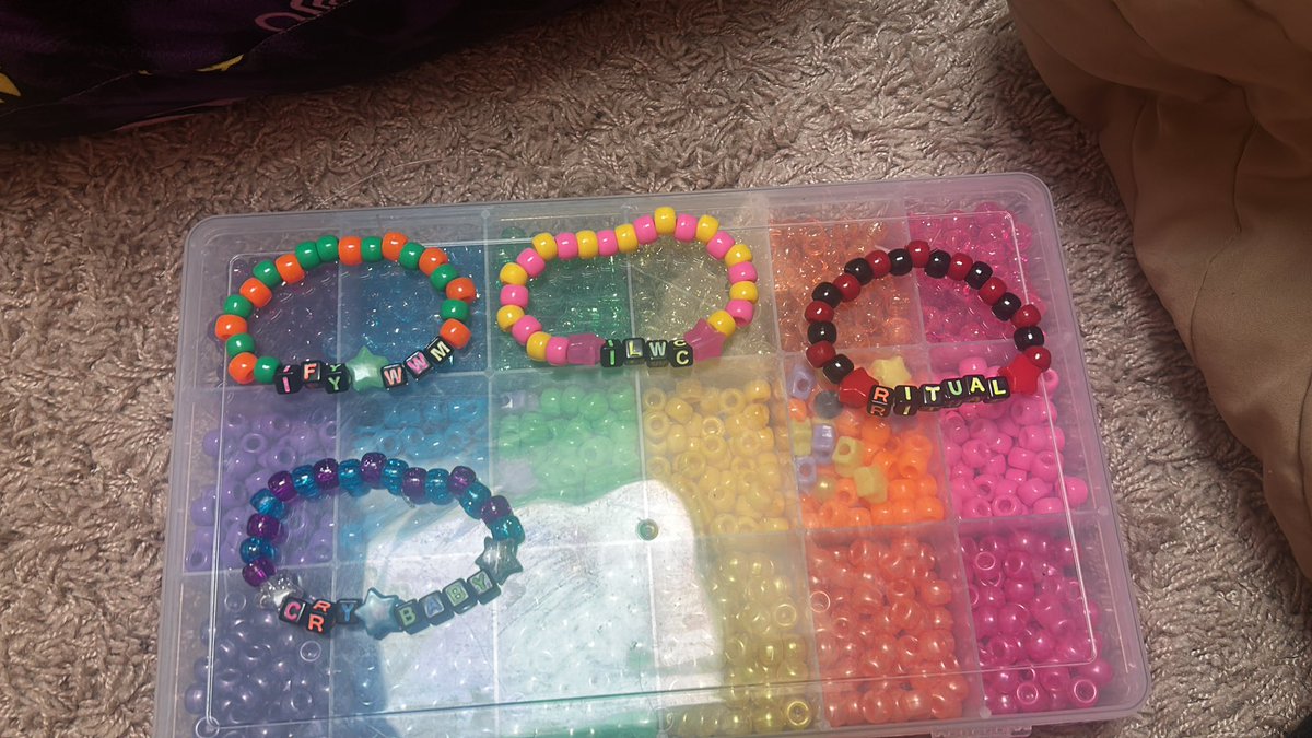 Hey! To anyone going to the the Portland park show on Tuesday me and my friend are making a bunch of bracelets to give away 😼😼 here are the ones I have made so far:
