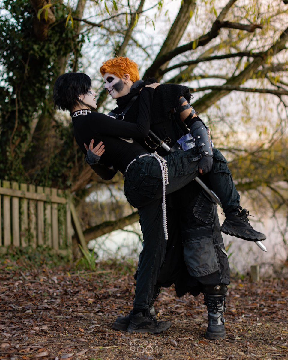 the_seamripper's tweet photo. Category 9 Lesbianism Incident 😎👍
.
Harrow is me
Gideon is my beloved gf @/rascalrabbit_wigs
Pic by @Brookie9001 https://t.co/Xkq8DBi5lH