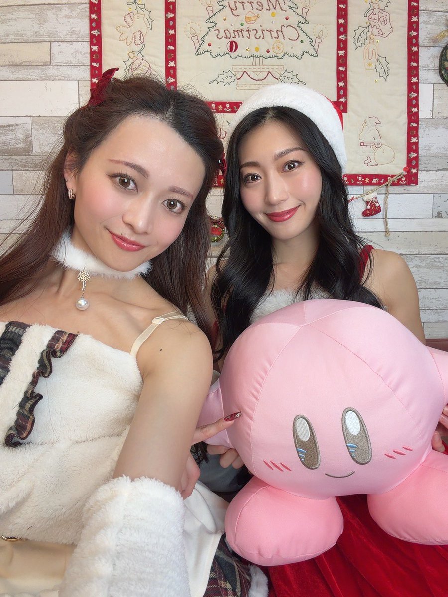 神崎りな🐭🧀🎀⋆ 𝐑𝐢𝐧𝐚 𝐊𝐚𝐧𝐳𝐚𝐤𝐢 ⋆ (@rina_kanzaki_)