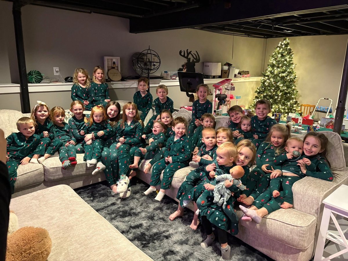 Dear ⁦<a href="/elonmusk/">Elon Musk</a>⁩ my son and all his friends are doing their part in repopulation. 3 of the Mommies are pregnant again. All middle class, working families.