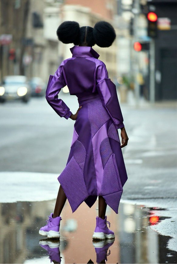 hatefr33's tweet image. Black looks divine in purple! 👏🏾💜 🖤💜

#BlackPeople #purple #hair #ebony  #style #TrendingNow