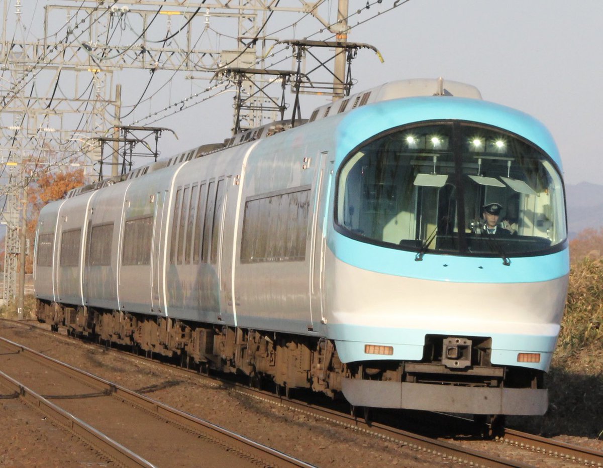 たろう② Amazon | DR6840 1/35 WW.II ドイツ軍 Sd.Kfz.182 キングタイガー