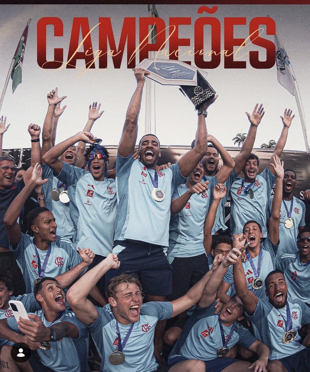 Clube de Regatas do Flamengo!

Pela primeira vez na história, o Rubro-Negro é campeão brasileiro feminino e masculino de polo aquático no mesmo ano.

Sob o comando do espanhol Salvador "Chava" Gómez, presente em sete jogos olímpicos.

O maior clube poliesportivo do mundo!