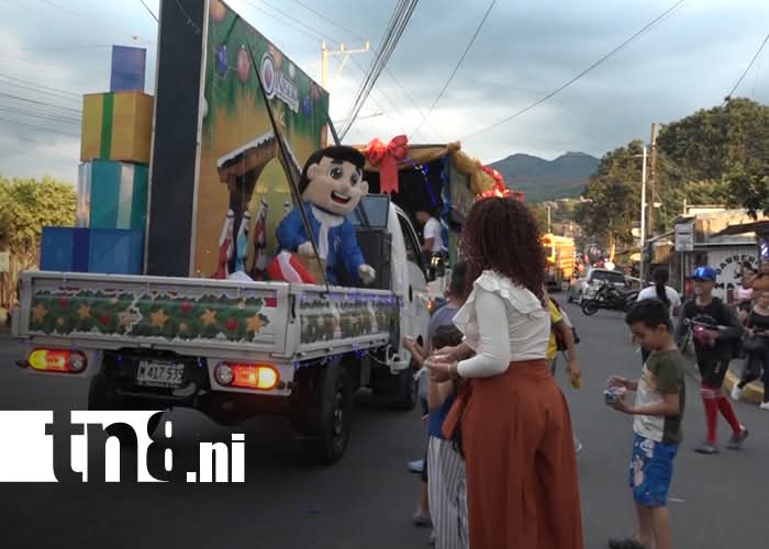 ¡¡¡INISER presente en el festival navideño que recorrió las calles de la ciudad de Matagalpa!!! 🎁🎄🎅

facebook.com/share/1PgiwZgn…

 📲 Conocé más en: iniser.com.ni
 📞 Llamanos: 2267-2021/2255-7575
 📱 WhatsApp: 8277-0405 
#INISER
#TradiciónNicaragüense
#NicaraguaCelebra