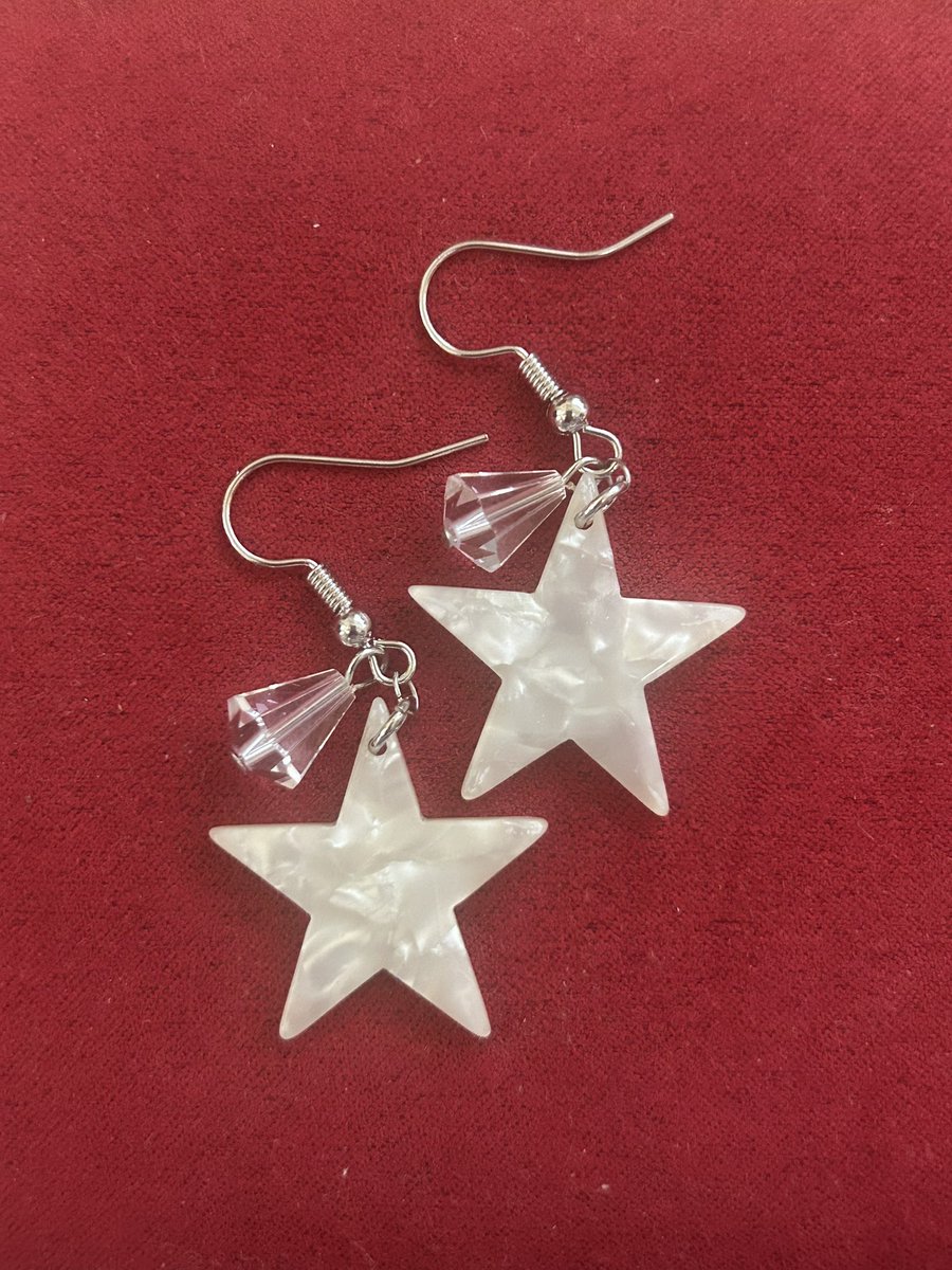 L_v_B_'s tweet photo. 揺れるクリスタルは星の雫

#スワロフスキー
#ハンドメイド
#ハンドメイド好きさんと繋がりたい
#ハンドメイド好きな人と繋がりたい
#ハンドメイドピアス
#ハンドメイドイヤリング
#ハンドメイドアクセサリー 
#ハンドメイド販売
#スワロフスキーピアス

https://t.co/G2wnTPaSug https://t.co/KnzxaFu6S6