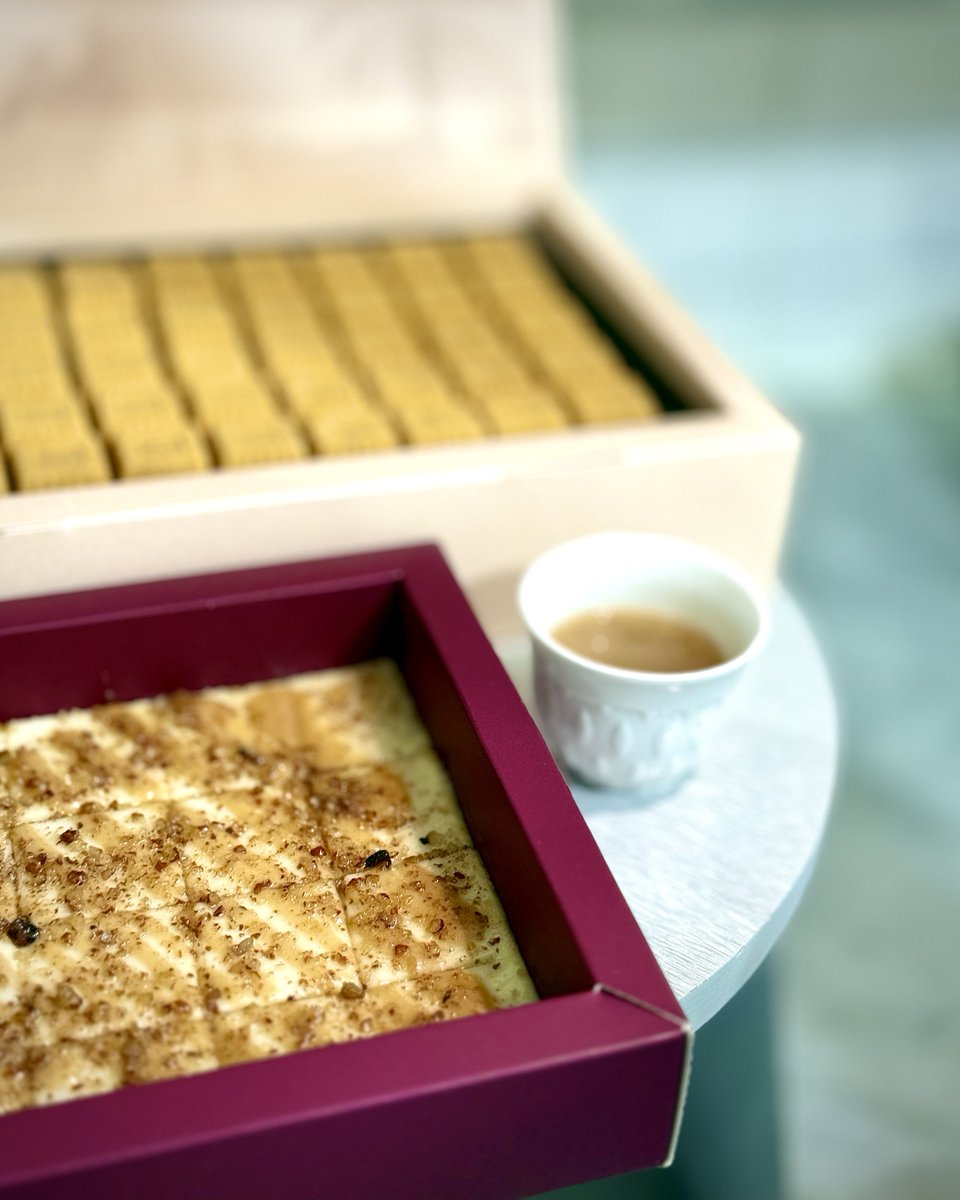 #رسالة_اليوم 
#بس_حبيت_أقول 

اعترف بفعالية القهوة في تخفيف ثقل المشاعر ولو بعبّر عن حبي لأحدهم بقوله: تعال تقهوى معايا✨🤍