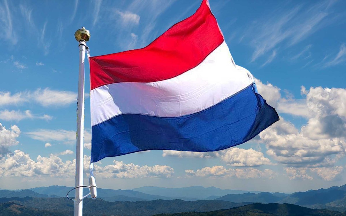 HerRoyalDtchss's tweet image. I'm not a EU citizen,  I'm a Dutch citizen! 👊🏻