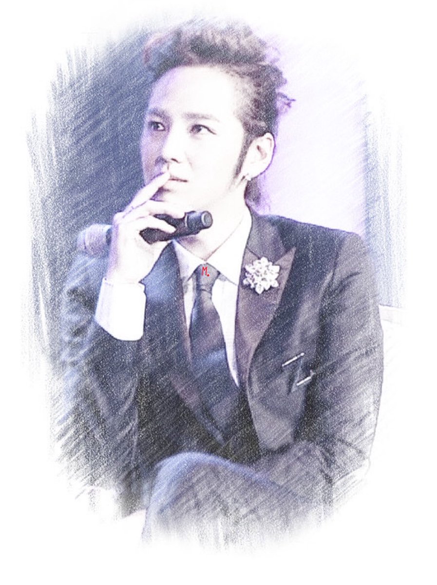 MagyoNm5's tweet image. 12月シビウォル
8日パリル
月曜日ウォリョイル

 #今日は何の日
 #レノンズデー
 
 #FNL 
 #パシフィコ横浜 
 #チャン・グンソク @AsiaPrince_JKS 
明洞に現る2011
「キレイな男」撮影中2013
ベットに横になってる2015
マカオレッドカーペット2016
広報大使委嘱式2017
ドアノブ写真2020
CM発表会2022