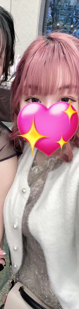 pua_root's tweet photo. そういえば成人式の後の同窓会行ってんけど
こんなアホみたいなピンク髪私だけでした https://t.co/DPEtoZHRht