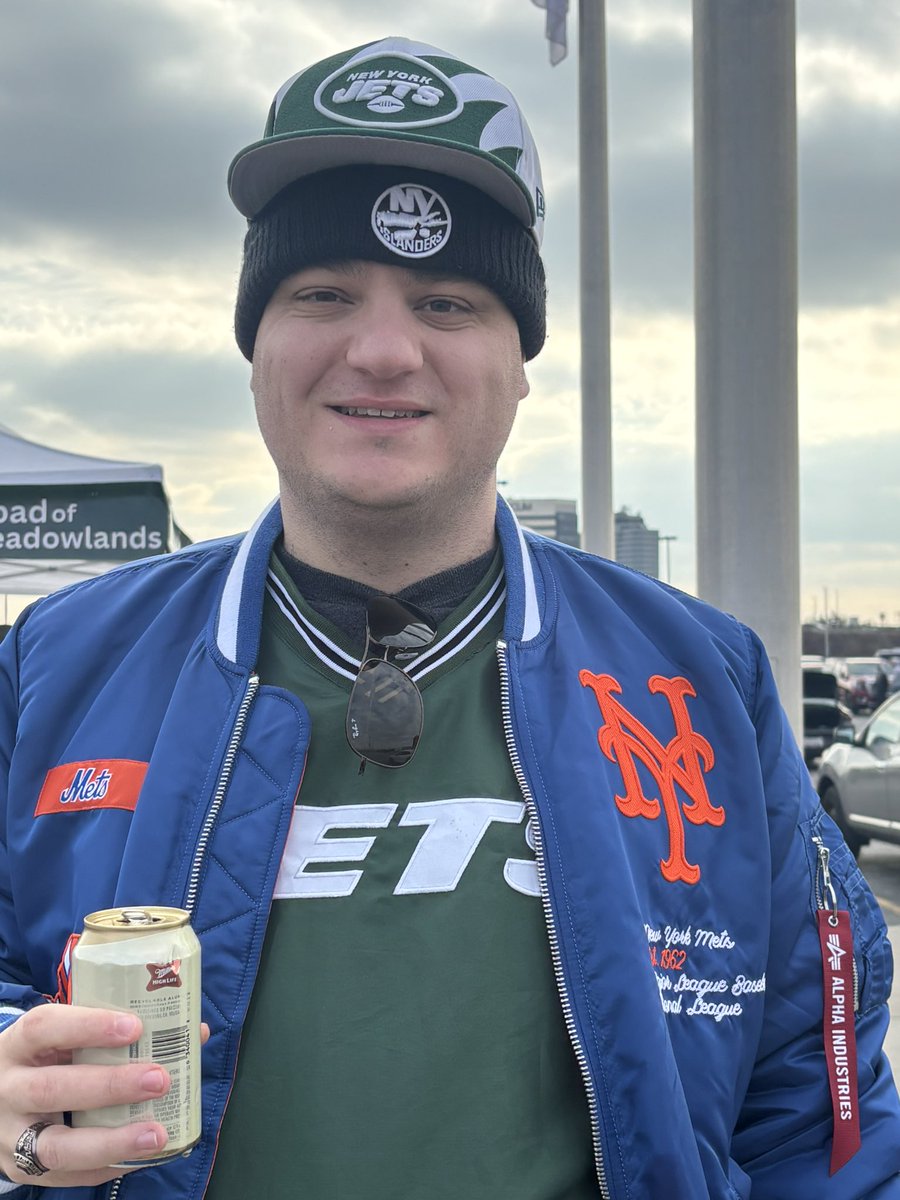 KingcougarMike's tweet photo. @eddiesofficials @MLBBestBets @rstones199 @chiefstevfe_ @JohnnyKamen @johnnysfgiants @johnnysfgiants @velcrobaby #NFL 6 #GoFin #JetUp w @_RF30 @JohnnyKamen @royaltytoursusa BigGameAl AlanGimpel FrankAnichiarico https://t.co/UrESPaGxkr