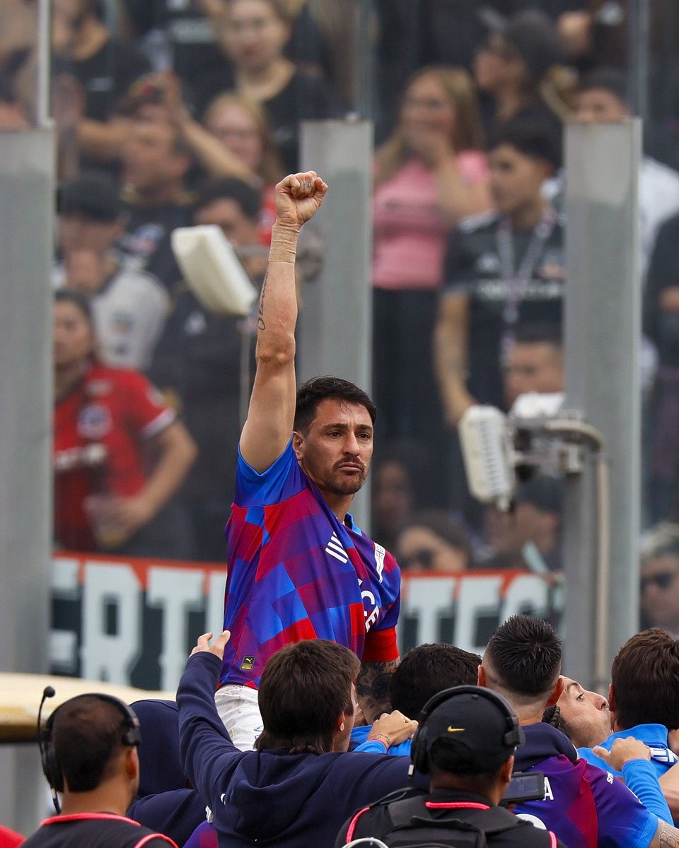 Fernando Zampedri, hexagoleador del fútbol chileno.
6 temporadas en Chile, 6 veces goleador