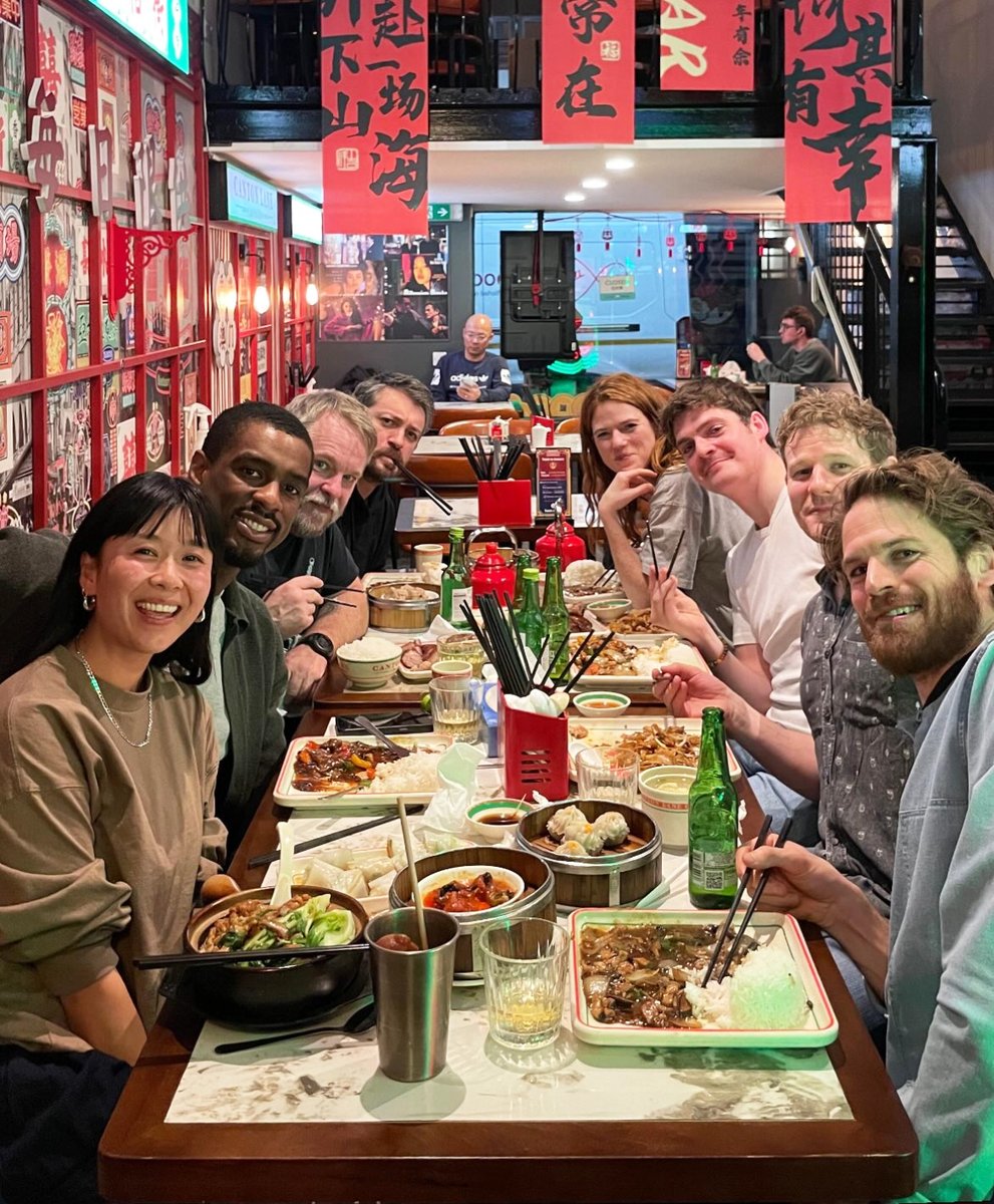 Rose Leslie Source tweet media