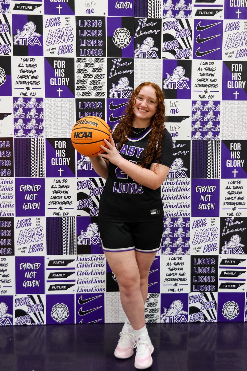 𝐎𝐥𝐢𝐯𝐢𝐚 𝐋𝐨𝐯𝐞𝐝𝐚𝐲 tweet media