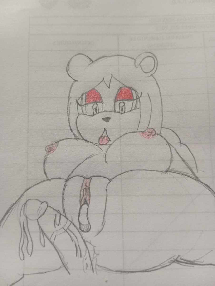 Liria con las piernas abiertas