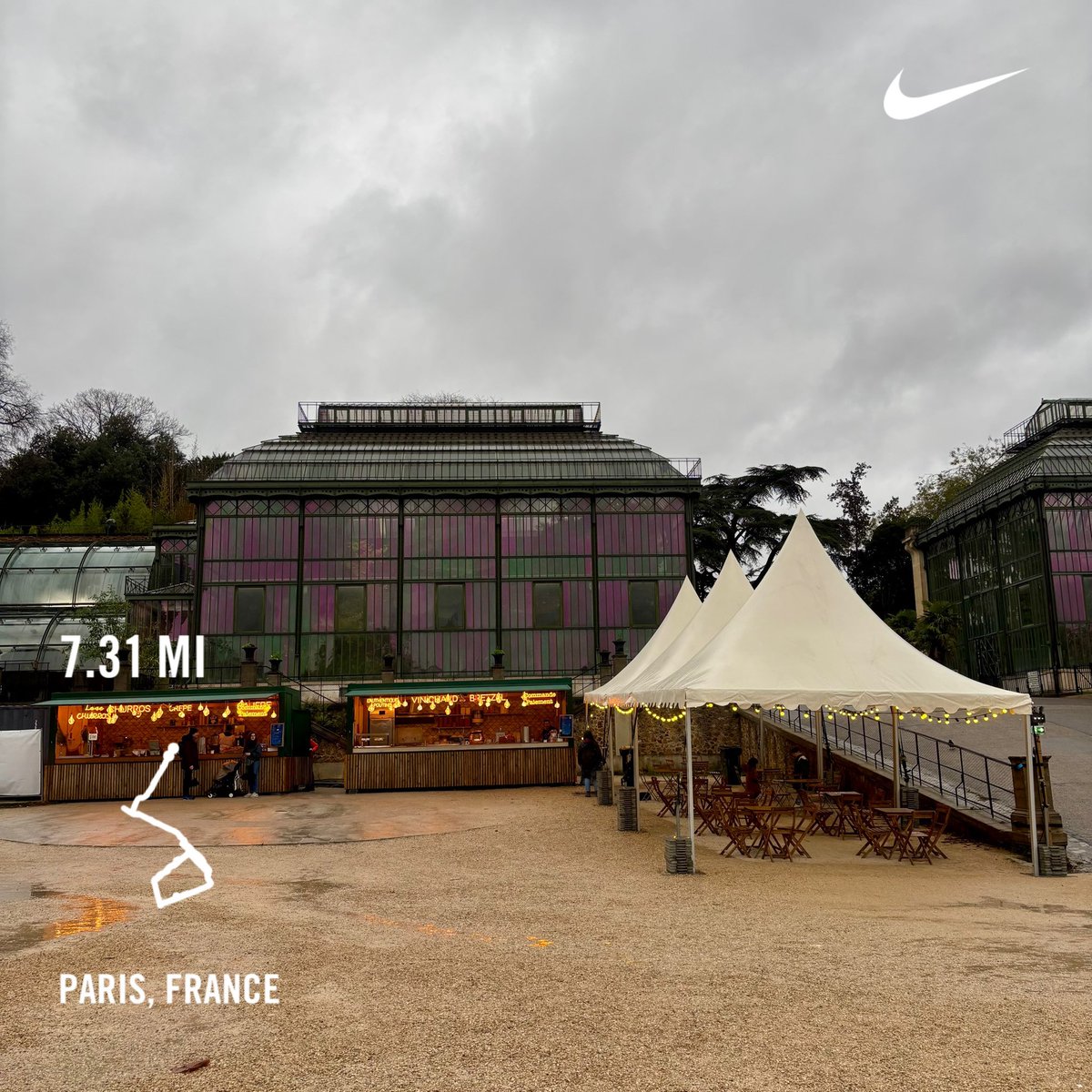 yllwbss's tweet photo. “Deux Nuits à Londres 💃🕺🌧️😊” Sunday #yellowboss stroll. #mild #grey #wet #winter #afternoon #onrails #powerslide #activetilt #etchasketch #jardindesplantes #jardintinorossi #cathédralenotredame #îlestlouis #paris #france 🇫🇷 #eu 🇪🇺 https://t.co/uK0pRVzfAV