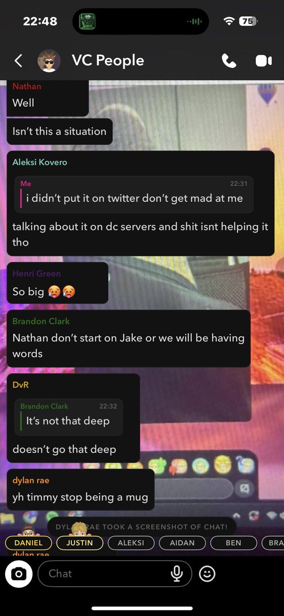 Oliver Knott tweet media