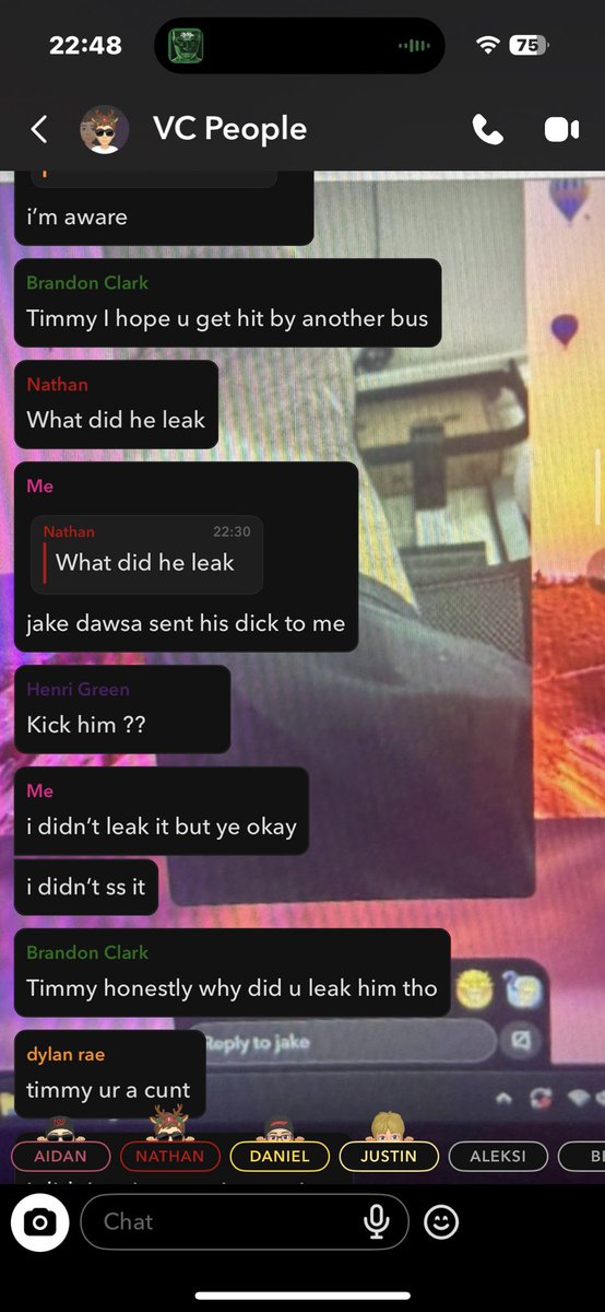 Oliver Knott tweet media