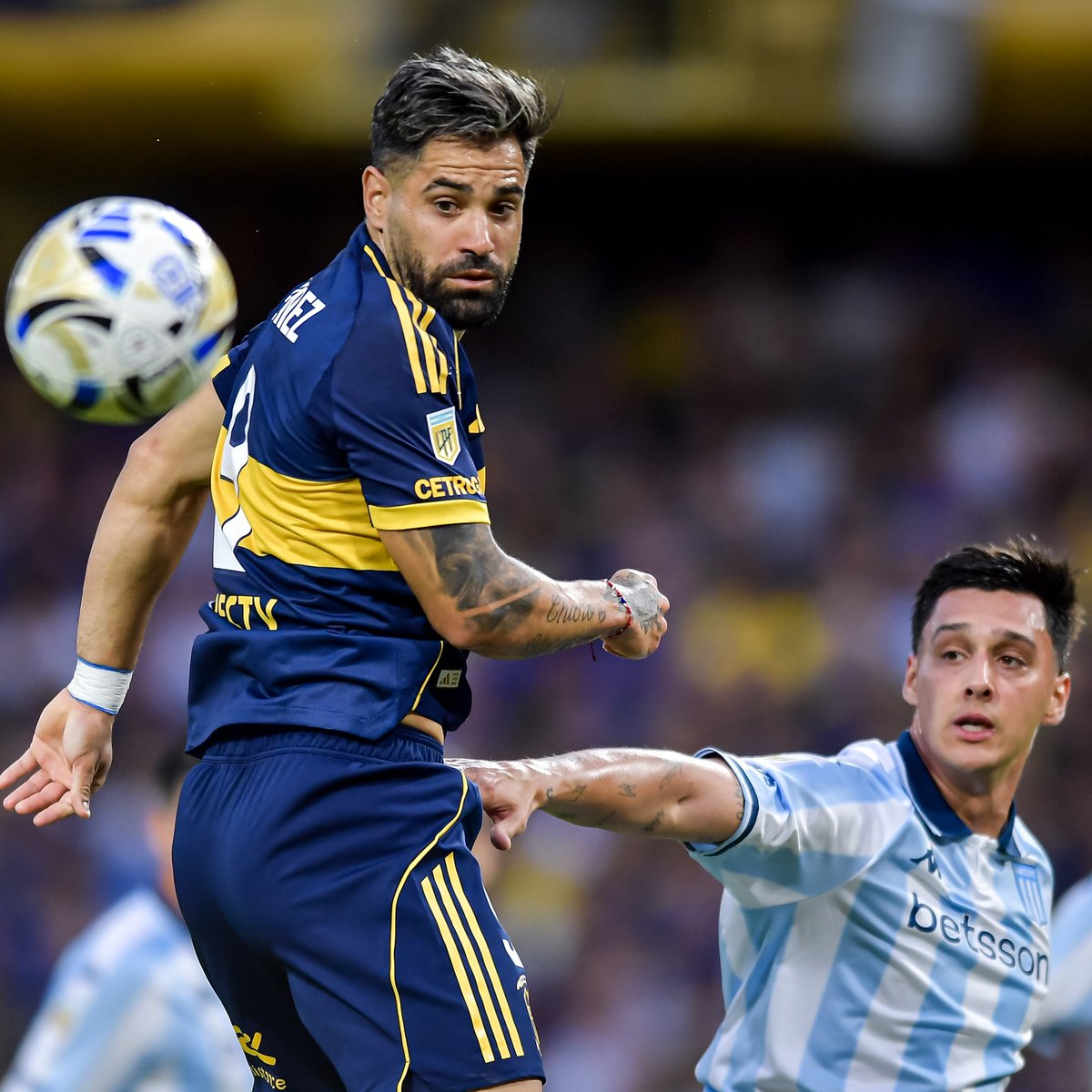 ⚽️21 toques 
❌12 perdidas

📊Los números de Milton Giménez en este primer tiempo.