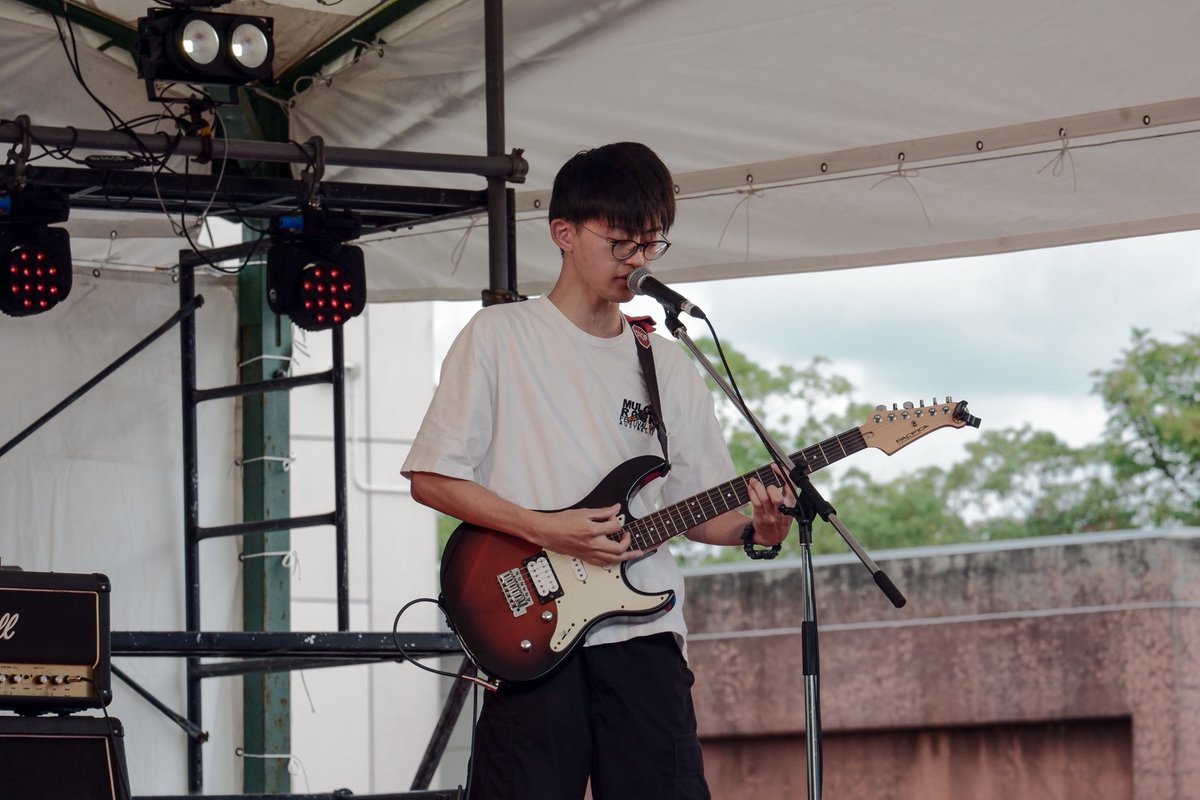 nomadicteller's tweet photo. 第28回佐賀大学大学
2025.10.26 sun
@佐賀大学本庄キャンパス 
photo by @apric_oot 

#ライブ写真 #ライブ #nomadicteller #ノーマディックテラー #ノマテラ https://t.co/tyIzpt1Pan