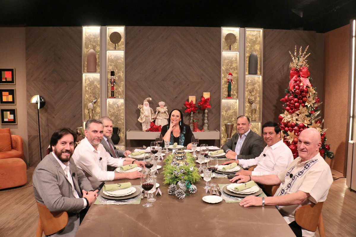 ¡Arrancamos! 🙌

📢 Prendete a #MinaEnCasa para la tradicional mesa de legisladores con los senadores:

➡️ <a href="/senador_tony/">Sen Tony Barrios</a> (ANR-HC)
➡️ <a href="/MarioSenadorPY/">Mario Varela Cardozo</a>
 (ANR-CA)
➡️ <a href="/EverVillalba_Py/">Ever Villalba</a> (PLRA)
➡️ <a href="/SergioRojas8475/">Sergio Rojas</a> (PLRA)
➡️ <a href="/ruvelazquezpy/">Rubén Velázquez</a> (Yo Creo)
➡️ Walter Kobylanski (CN)

📺 <a href="/latelePy/">latele</a>