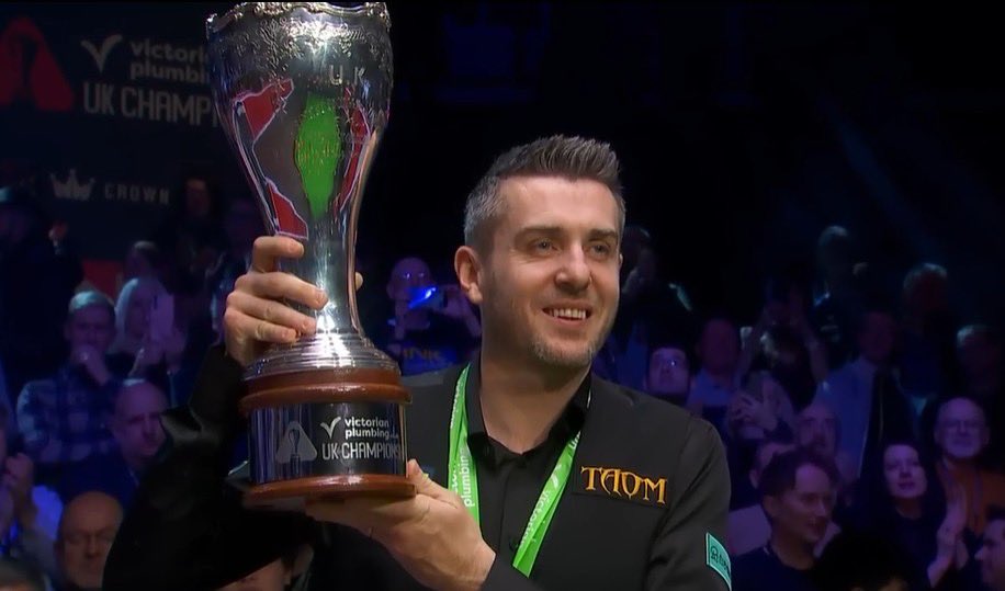 🌍 🏆🏆🏆🏆
💎 🏆🏆🏆
🇬🇧 🏆🏆🏆

𝗔 𝗣𝗘𝗥𝗙𝗘𝗖𝗧 1️⃣0️⃣ 𝗧𝗥𝗜𝗣𝗟𝗘 𝗖𝗥𝗢𝗪𝗡 𝗧𝗜𝗧𝗟𝗘𝗦 🃏 

#UKChampionship