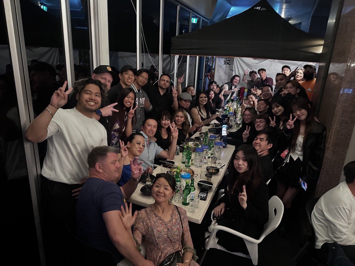 RayInTheCity tweet media