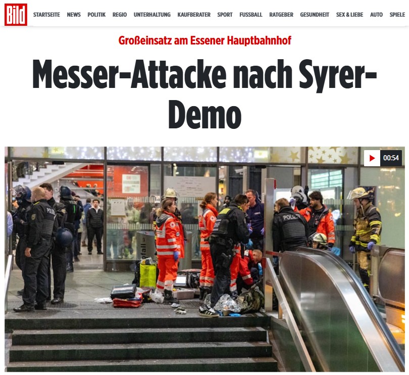 Großeinsatz am Essener Hauptbahnhof -
Messer-Attacke nach Syrer-Demo
🔗bild.de/news/grosseins…
Ein Syrer hatte zum Jahrestag von Assads Sturz eine Demonstration in Essen (NRW) angemeldet. Angeblich sollten 2500 Demonstranten nach Essen kommen, am Ende wurden es aber über 10.000