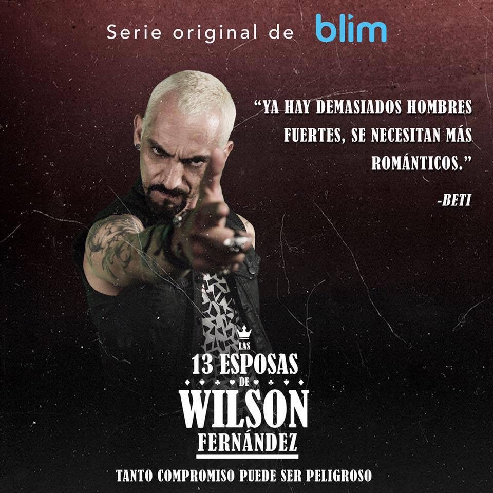 DÍA 6: Recordando personajes y proyectos. LAS TRECE ESPOSAS DE WILSON FERNANDEZ de <a href="/gaston_portal_/">Gastón Portal</a> . Con mi personaje SR. BETTY. Disponible en @vix  #filmandoseries #seriesmexicanas #actoresdeseriesmexicanas #mispersonajes #television #televisa #carlosvalenciaactormexicano