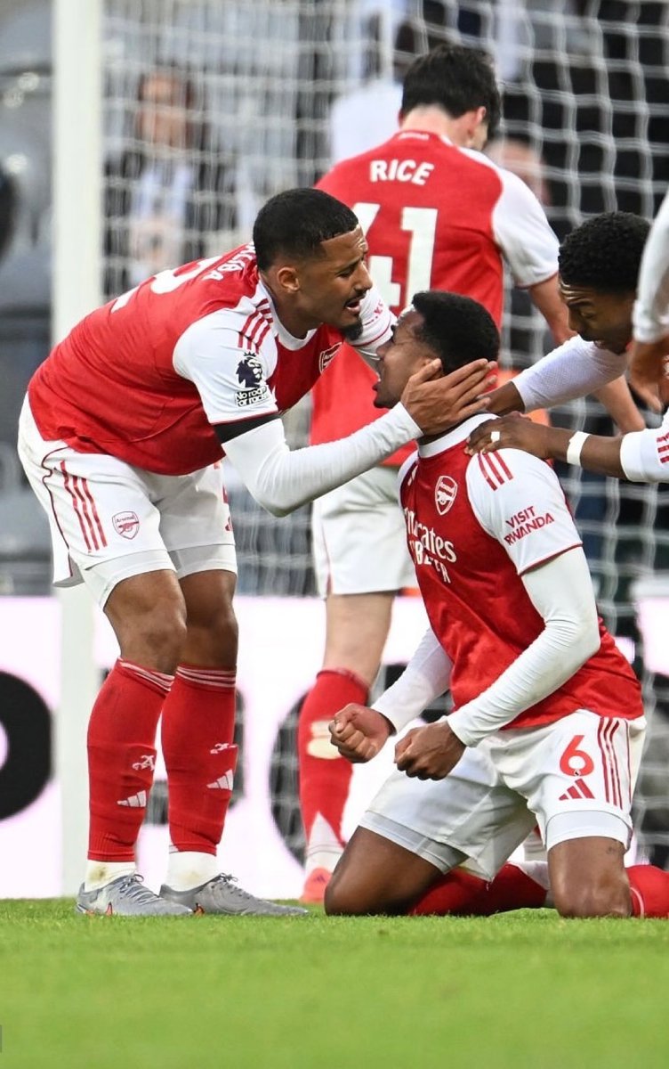 ArsenalN7's tweet image. 🔴⚪️ Monday gain. No Arsenal fan should have less than 5000 followers. Drop your handles, REPOST and make sure you follow each other. Let’s go Gooner family ⚪️🔴