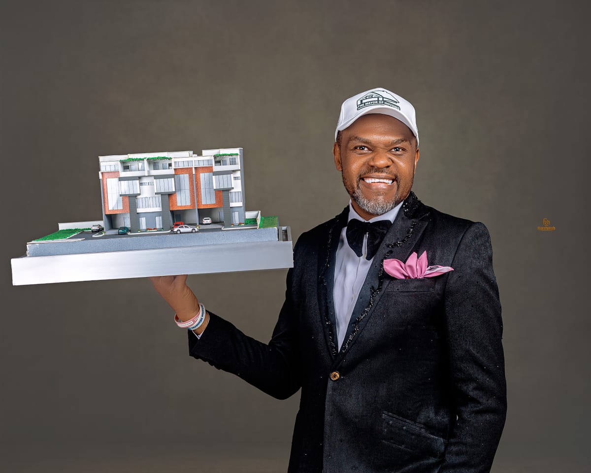 VOBA Jos Chapter Personality of the week December 8th to 13th December
My-Ace China (Emeka China), in celebration of his person and his contribution to humanity and VOBA

Name: My-Ace China (Emeka China)
Nickname: Duski, Da Duski or Badduski Mc!
Birthday: 31st  January 
Set: 1997