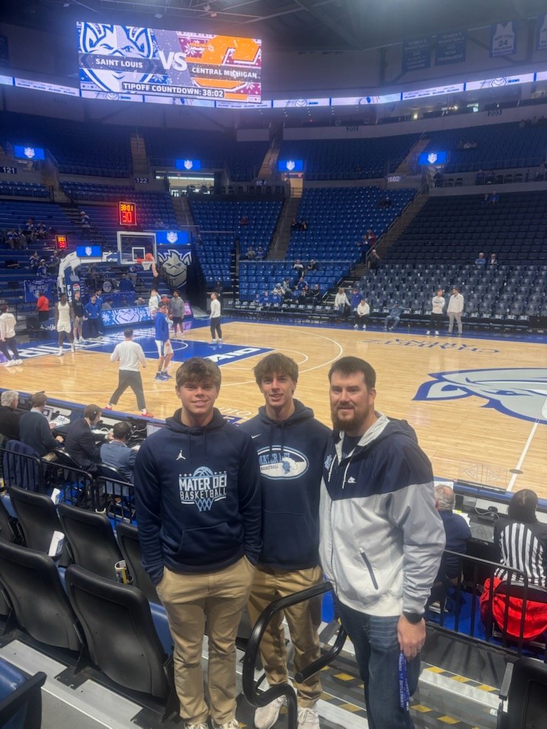 Big thank you to <a href="/SaintLouisMBB/">Saint Louis Men's Basketball</a> and <a href="/CoachPutz/">Brett Putz</a>  for hosting <a href="/MDCatholicHoops/">Mater Dei Catholic Basketball</a> Senior Guard <a href="/GavinPepp/">Gavin Peppenhorst</a> today! Great experience all around! #WeAreMD #RollBills