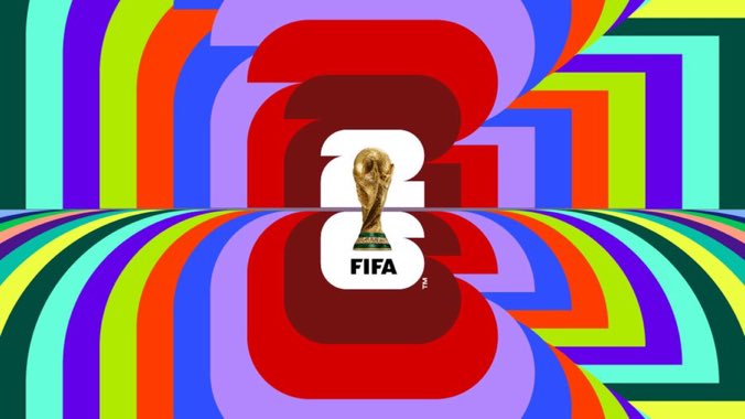 Teradeportes's tweet photo. Las reglas para el mundial 2026

ℹ️ Junto a la confirmación de que los entrenadores podrán  llevar hasta 26 jugadores a la Copa del Mundo, también se informó:

➡️ Al igual que en Qatar 2022, los 15 suplentes podrán estar en el banco y a disposición del entrenador: "No se permitirá que más de 26 personas (hasta 15 suplentes y hasta 11 oficiales del equipo", detalla el reglamento

➡️ Por otro lado, se mantendrán las pausas de hidratación que se implementaron durante el Mundial de Clubes 2025 por las altas temperaturas

➕ El encargado de decidir en qué momento se realiza dicha pausa será el árbitro y deberá hacerlo entre los minutos 25 y 30 de cada tiempo

➡️ Por último, no será la diferencia de gol la que defina la clasificación en caso de empate entre dos o más equipos de un mismo grupo; como primer criterio, se analizará el partido que hayan disputado entre sí y tendrá prioridad para pasar de fase aquel que haya resultado ganador, al igual que en el Mundial de Clubes 2025

 ➕ En caso de no poder resolver la situación de esta forma, seguirán los siguientes criterios:

2️⃣ Mayor diferencia de goles obtenidos en los partidos de grupo entre las selecciones en cuestión

3️⃣ Mayor número de goles marcados en los partidos de grupo entre las selecciones en cuestión

4️⃣ Mayor diferencia de goles en todos los partidos del grupo

5️⃣ Mayor número de goles marcados en todos los partidos de grupo

6️⃣ Mayor número de puntos obtenidos por conducta deportiva de jugadores y cuerpo técnico según el número de tarjetas recibidas
