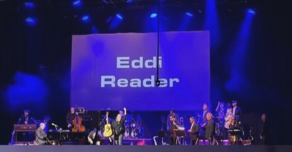 Christopher Holland 🎵 tweet media