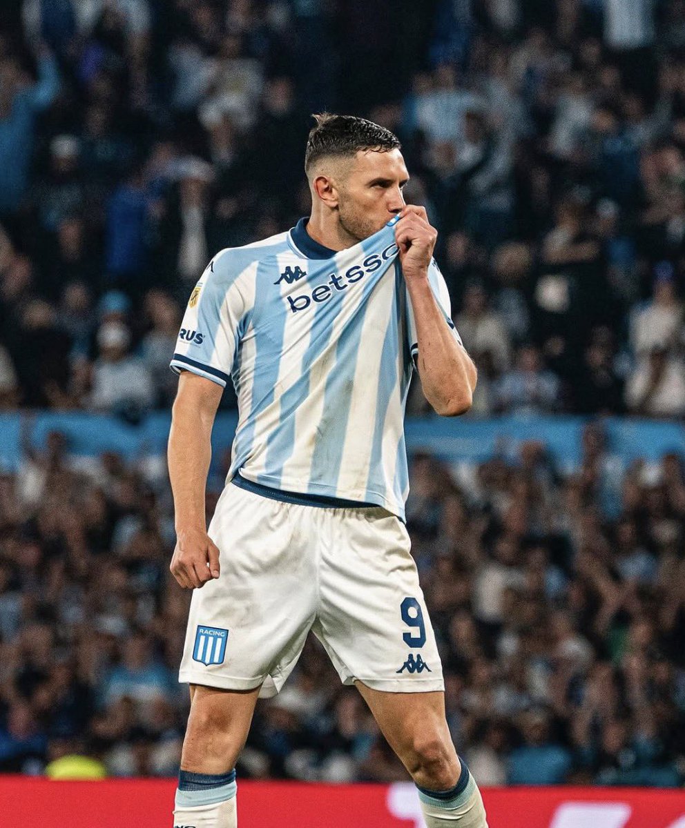VOLVIO EL MEJOR 9 DEL CONTINENTE.