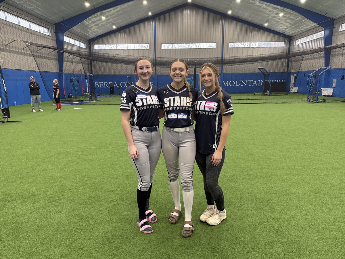 KyStarsNeace's tweet photo. KY Stars Fastpitch- Neace 18U athletes Peyton Fields (2028), Sami Noble (2026) and Ava Weddle (2028) spent Saturday at All In College Exposure Softball Camp. Thanks to Samantha Jones and all of the college coaches in attendance. 
@peyfields2028 @sami_noble10 @ava_weddle57720 https://t.co/fBIxuprM9x