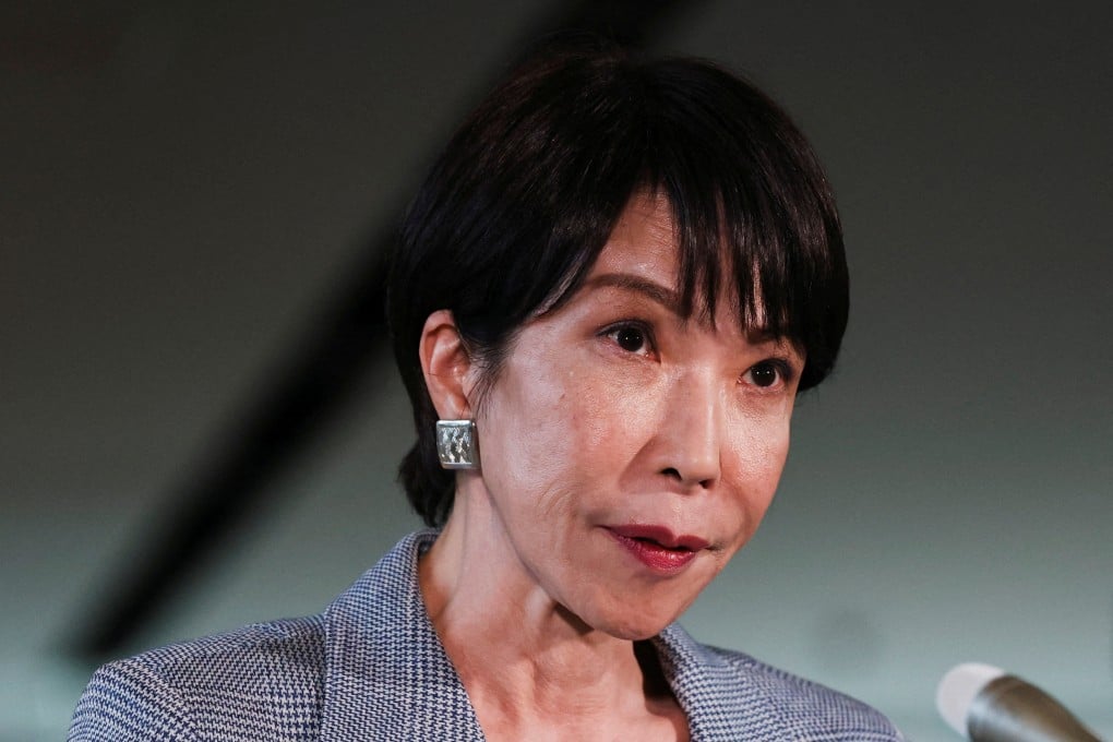 rhedak1's tweet image. Wait... Who is the Queen?