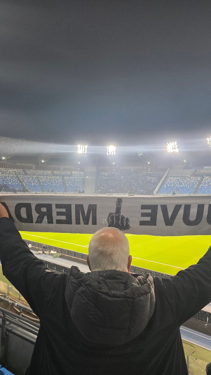 brunosiciliano7's tweet photo. #makesietevenutiaffa
calabresi campani pugliesi lucani siciliani ...
💩🦓
#NapoliJuventus https://t.co/0tcSpT0ckq