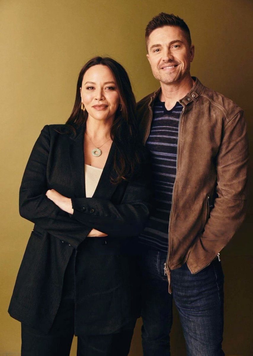 BiancaK1979's tweet photo. Travel Safe Back Home to LA today for @EricWinter1 and @Mel13Oneil Hope for a new Con end of next year in Germany couldnt meet you this Weekend 🩵🩵🩵 #seeyounexttime https://t.co/ArIfn9L9KE