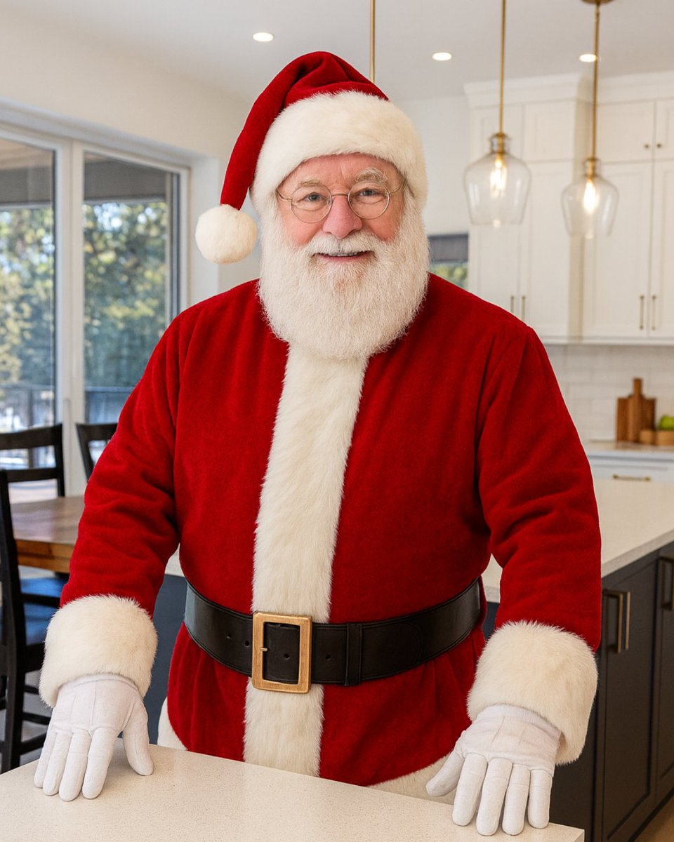 venture_pacific's tweet photo. This Christmas, give them what they really want… a kitchen designed for gathering, cooking, and making memories. 

Ready to unwrap the gift of a new kitchen? Let’s build something exceptional together in the New Year! ✨ https://t.co/y2R1tnQB3y