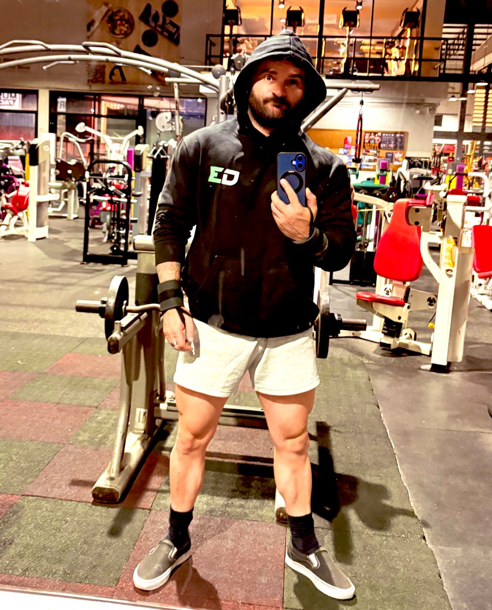 George 🐢 tweet media