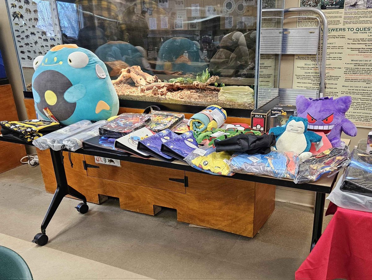 Happy Holidays from La Crosse Pokémon GO! We were so grateful to be able to share food, fun, and prizes with you all this afternoon as we celebrated #PokemonGOCommunityDay!
#CommunityAmbassador