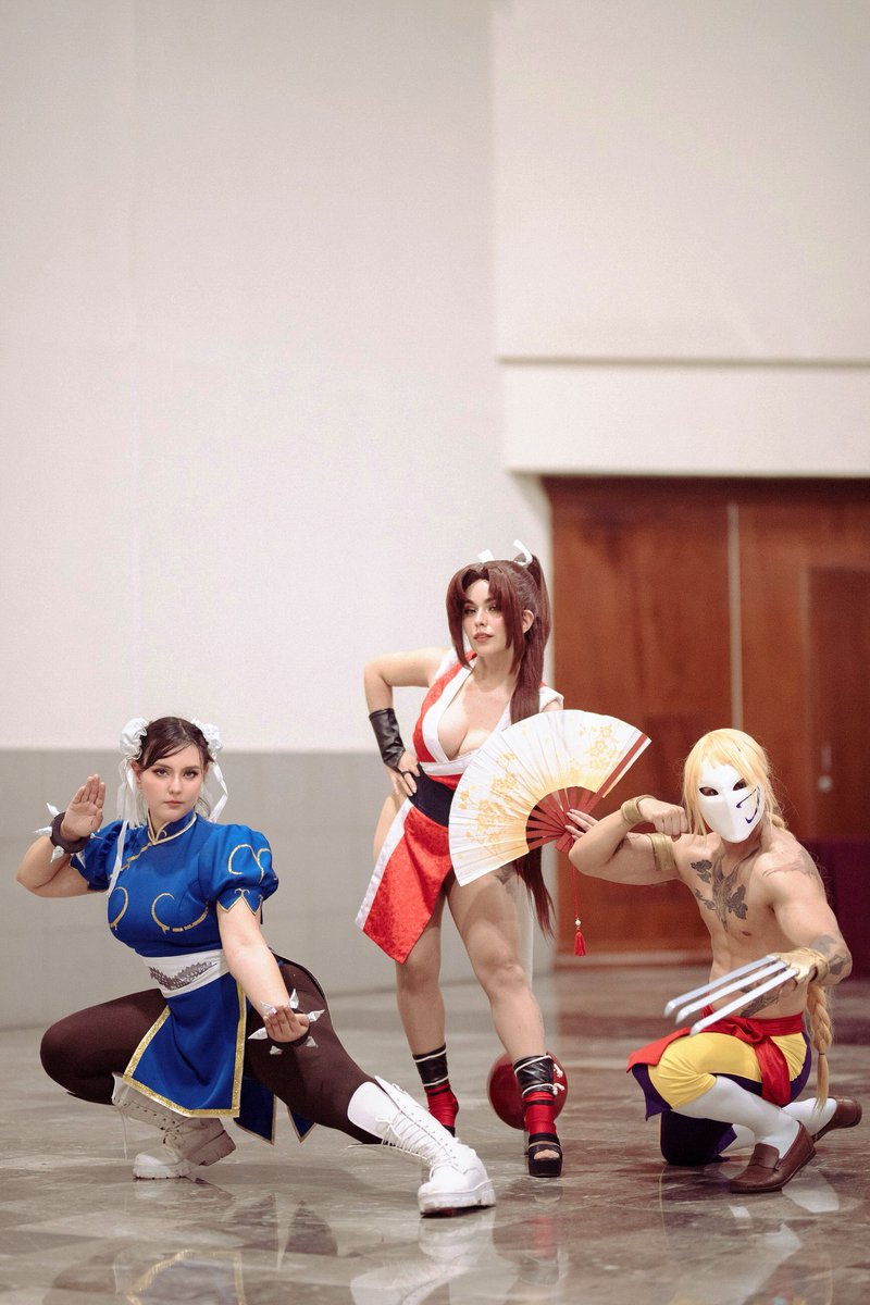 JudysLullaby's tweet image. Capcom vs SNK, ¿quien crees que ganaría? 😎🔥 

💙Chun Li: @JudysLullaby 
❤️Mai: @KarenGWaifu 
💜Vega: mike_3312_ 

#chunlicosplay #MaiShiranui #vega #StreetFighter #kingoffighters
